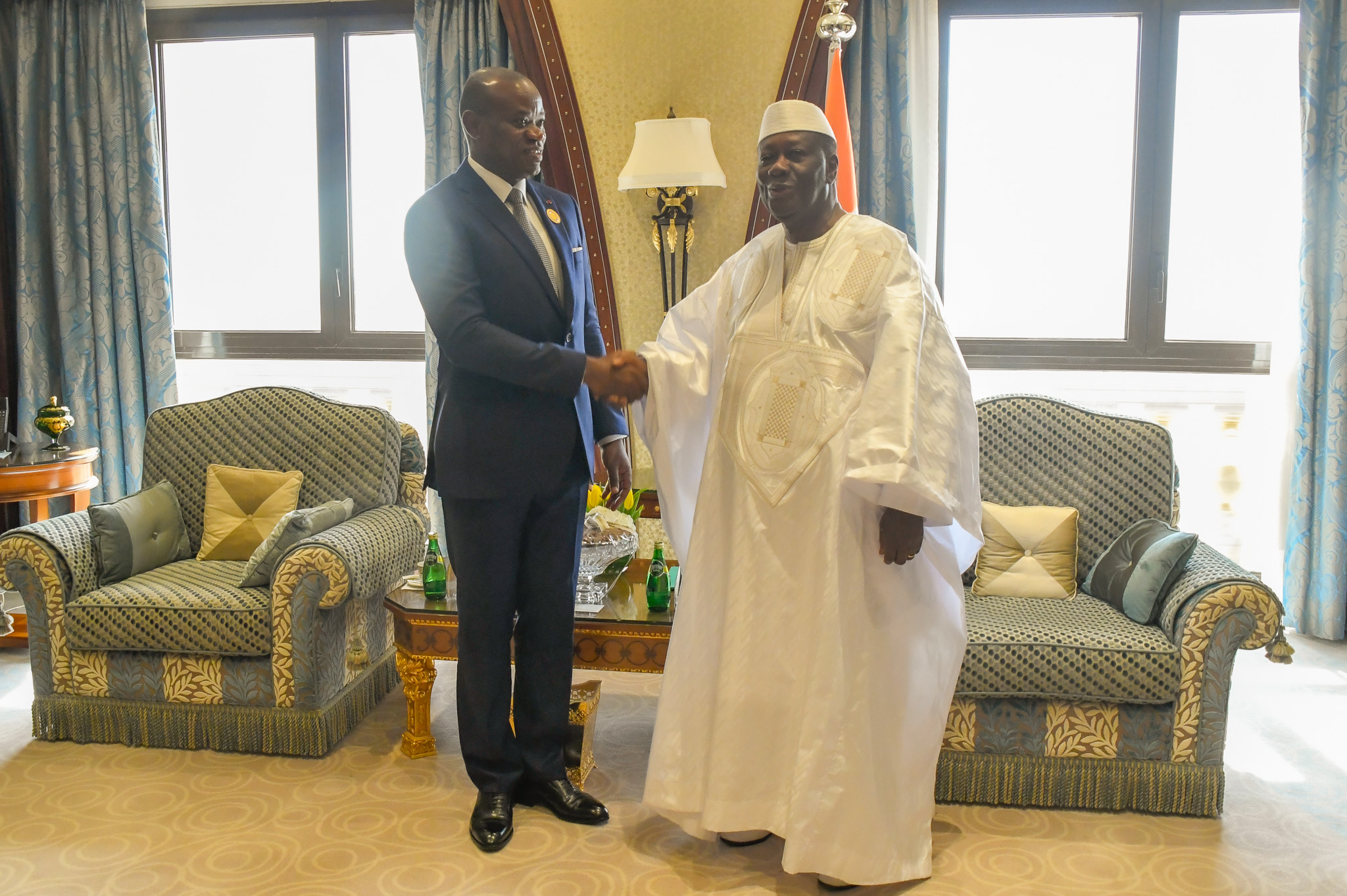 Gabon : Brice Oligui prend des conseils auprès de Ouattara
