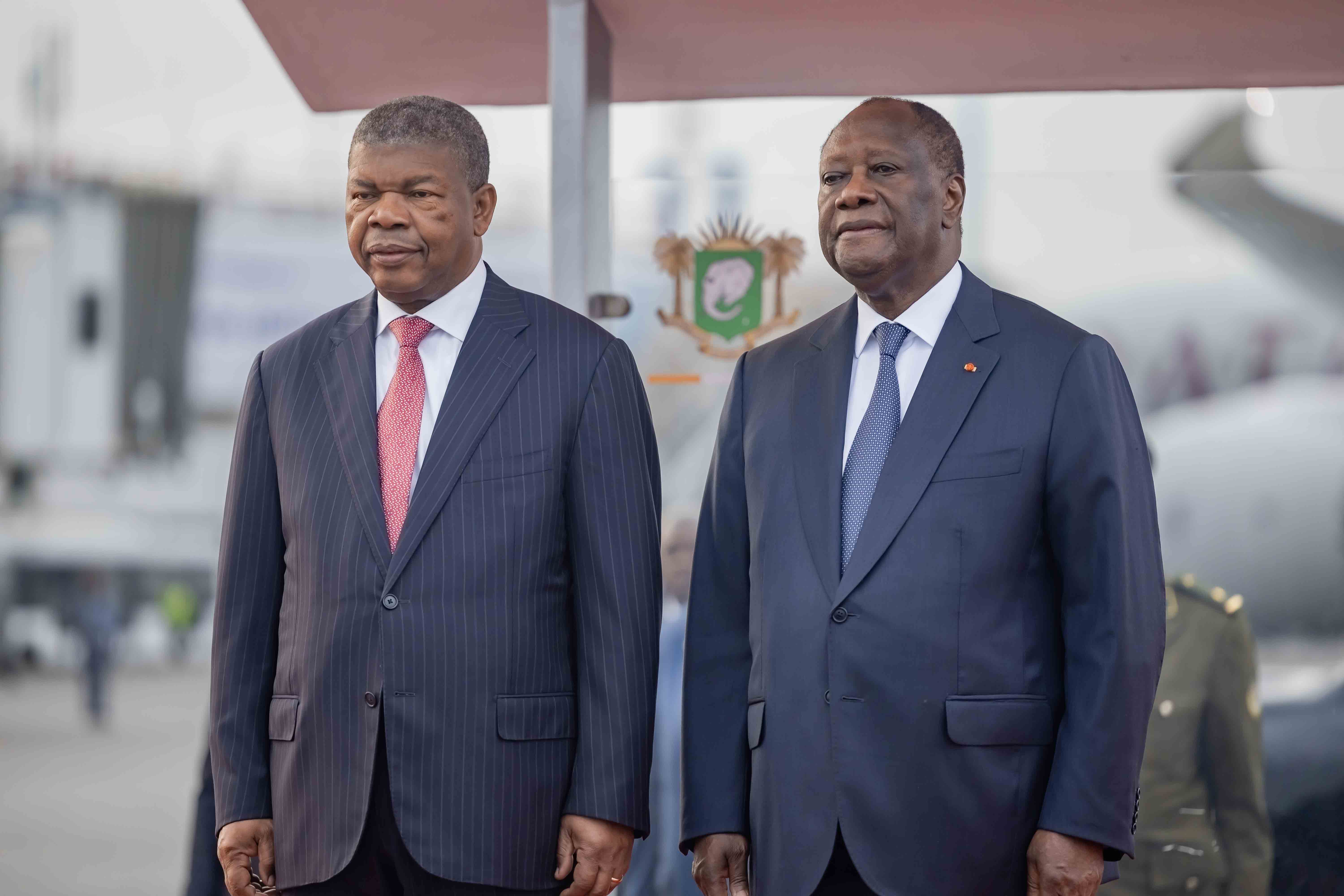 Arrivée à Abidjan de Joào Lourenço pour une visite officielle de 72 heures