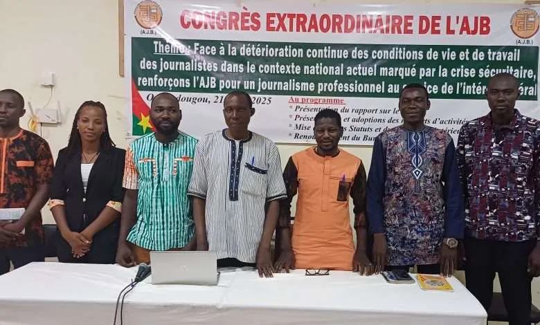 Deux journalistes enlevés pour une destination inconnue au Burkina Faso