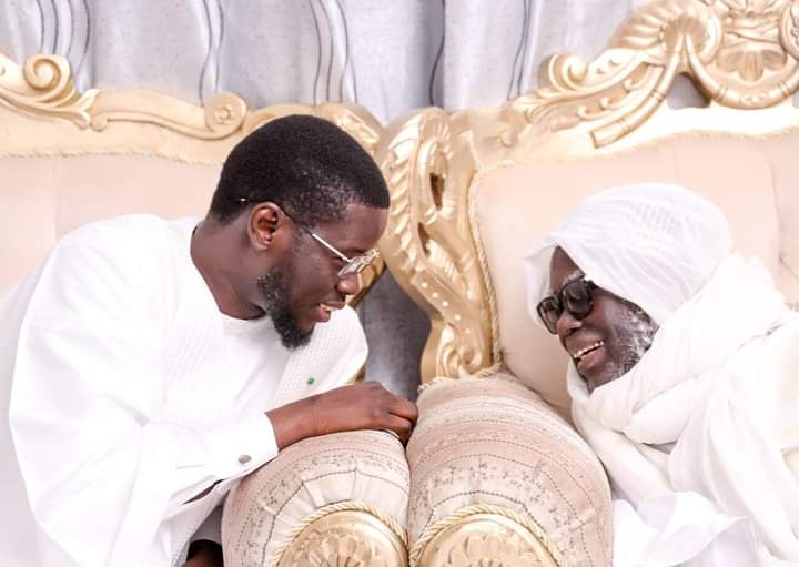 Sénégal: Diomaye Faye chez le Khalife général des mourides