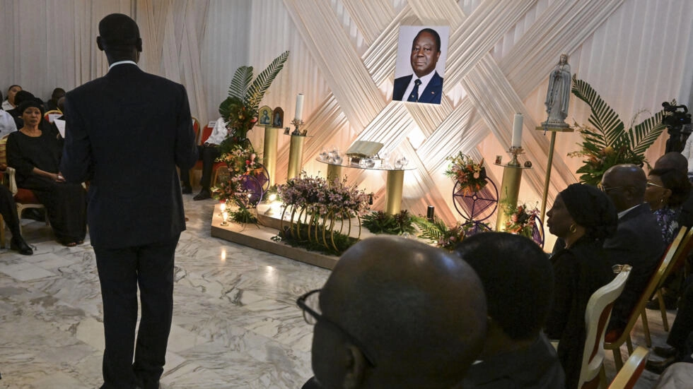 Début des obsèques de Bédié par la présentation des condoléances