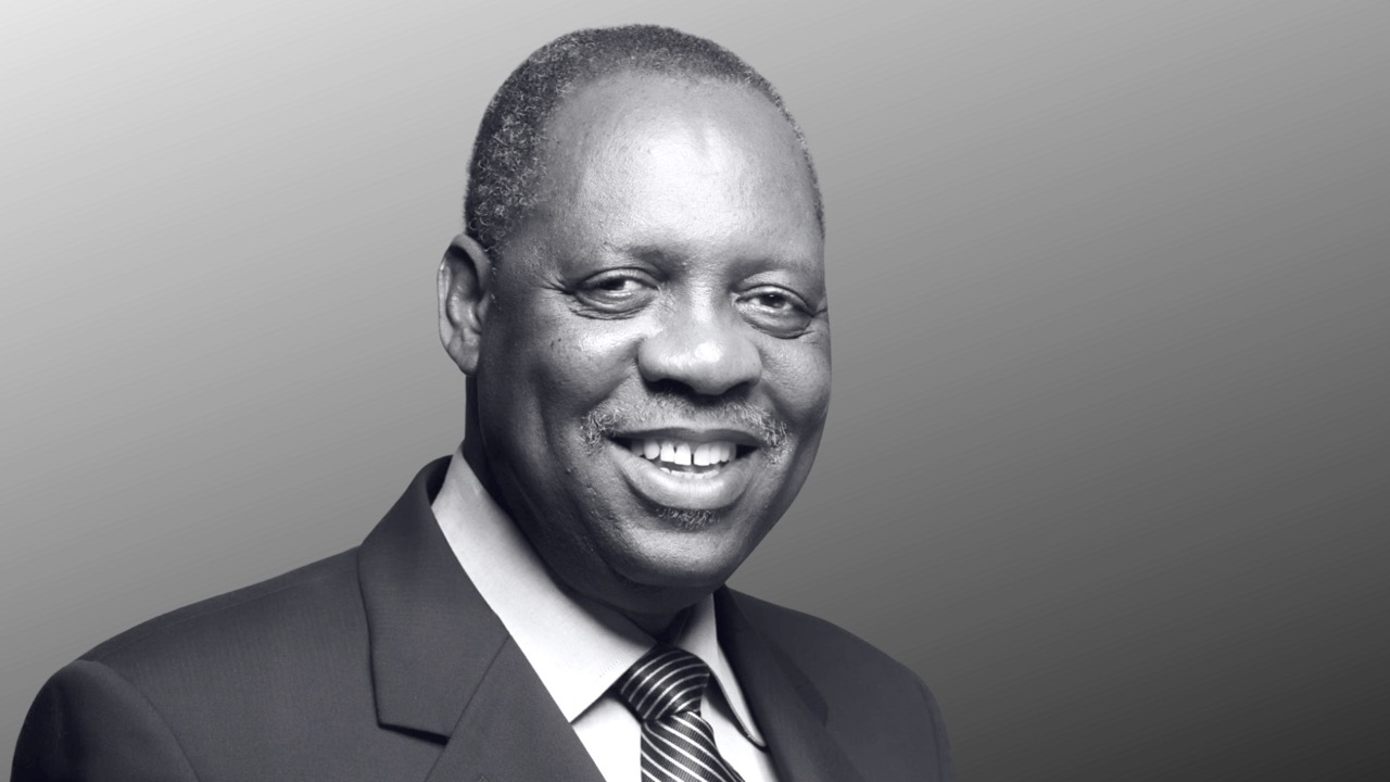 Décès d’Hayatou: les drapeaux de la CAF et des fédérations en berne
