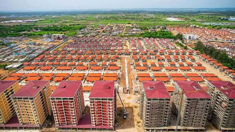Côte d’Ivoire : le parquet général requiert le sursis au déguerpissement d’Italia Construction