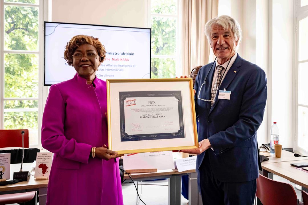 L’Ivoirienne Nialé Kaba sacrée meilleure ministre africaine 2026 à Paris
