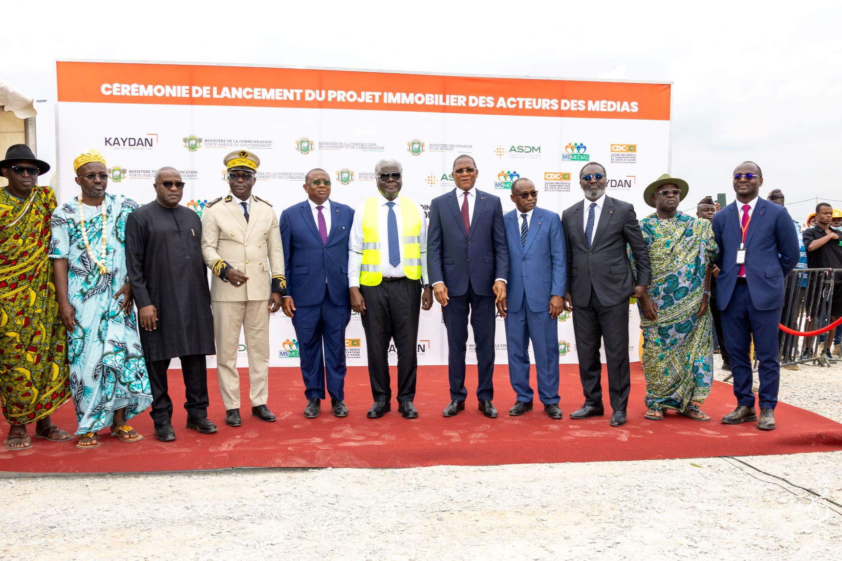 Côte d’Ivoire : l’Etat subventionne 300 logements à coûts réduits pour des acteurs des médias