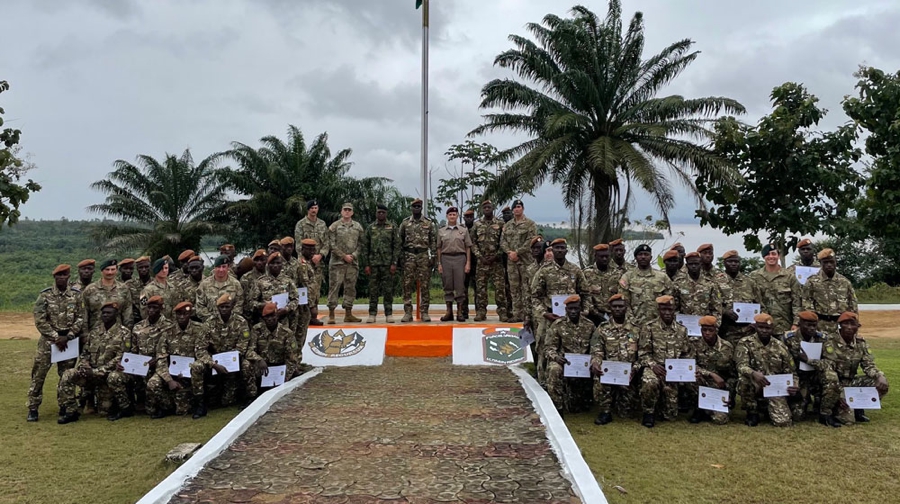 Militaires ivoiriens et américains débattent du changement climatique à Abidjan