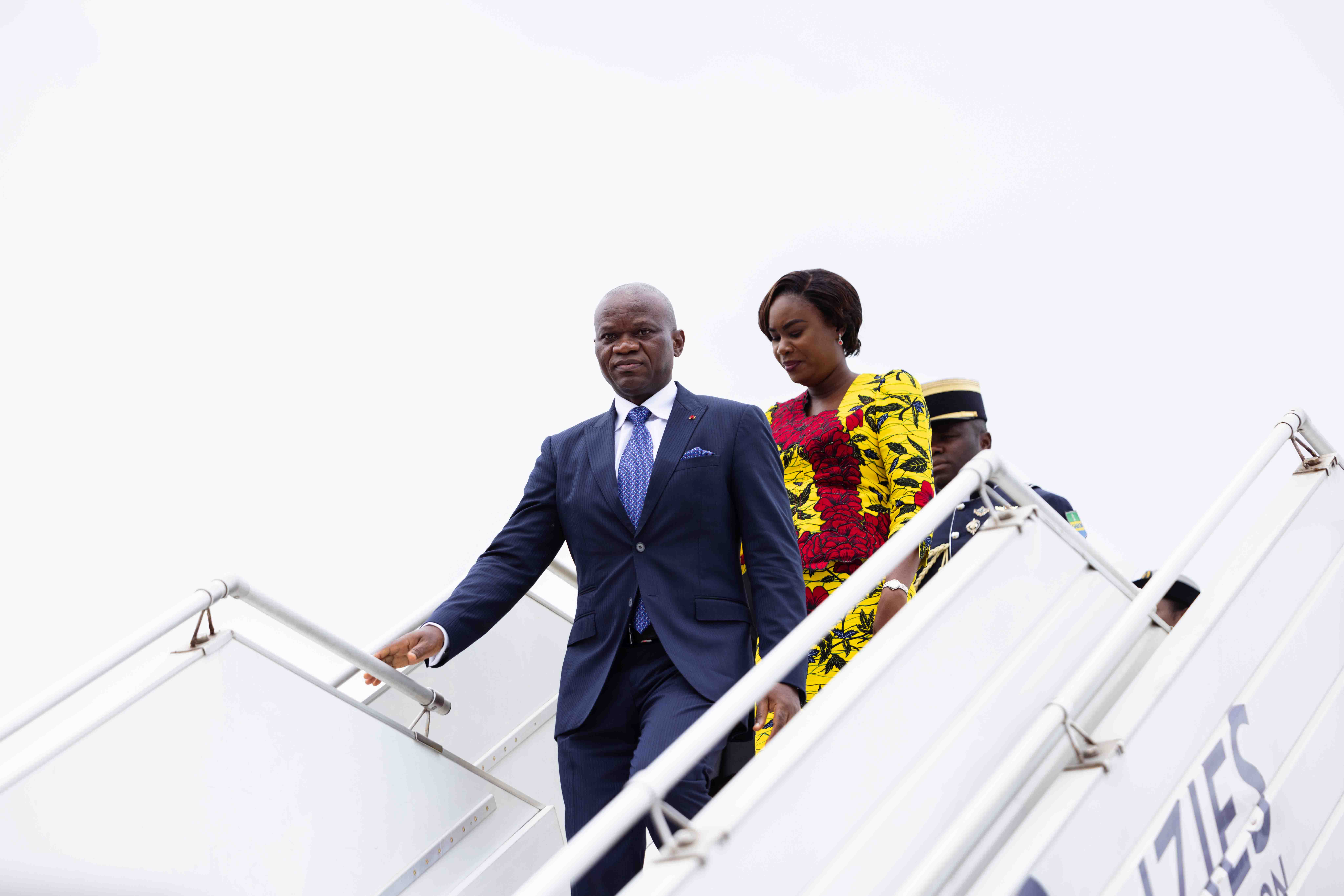 Arrivée du président de la Transition du Gabon à Abidjan