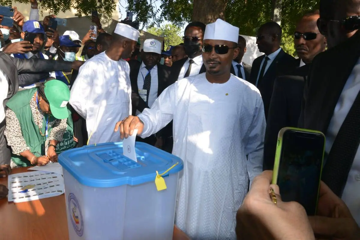 Tchad : début calme du scrutin présidentiel après trois ans de transition