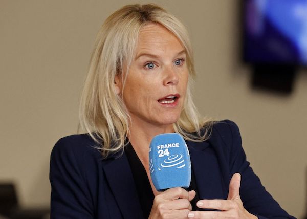 Guinée : France 24 reconnaît une « faute » et demande la levée des sanctions